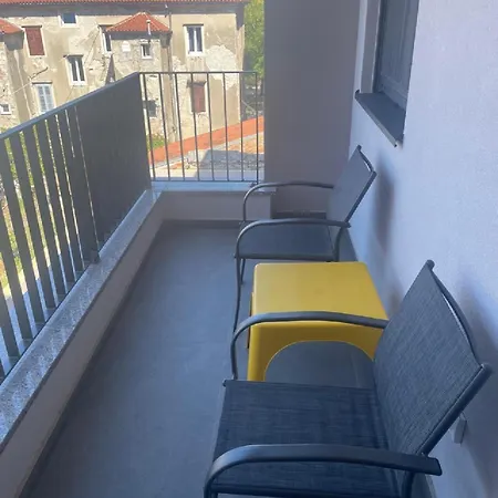 Joker Apartment